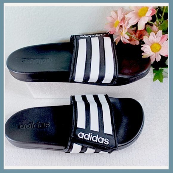 Adidas Black & White Slides Size 5 but fits like a Women's 7, Adidas Slides - Picture 3 of 10